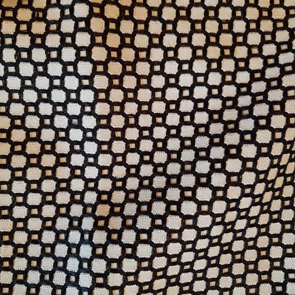 Ann Taylor Black and White Geo Design Skirt - Picture 2 of 4